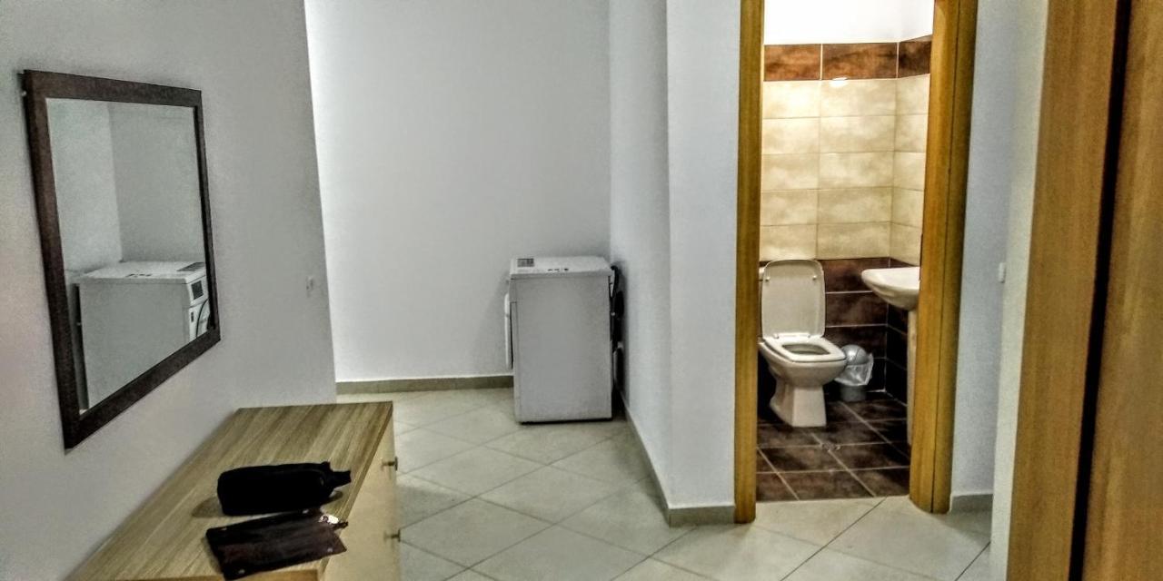 Rass' Apartment Vlore Ngoại thất bức ảnh